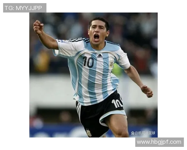 足球传奇瞬间回顾：球星巅峰时刻重现历史经典