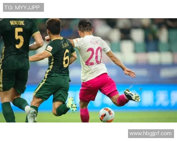 德甲足球巨星崛起之路：从青训到世界舞台的辉煌历程